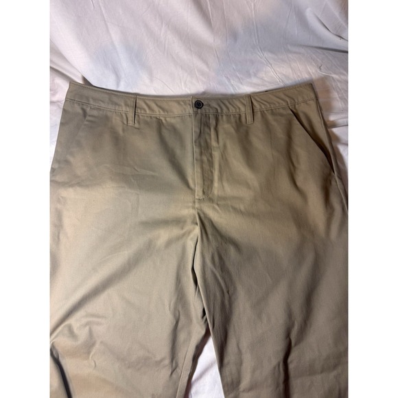 Lot of 100 New  Womens &Mens Mixed Clothing Items Bulk Wholesale - Picture 7 of 11